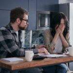 Sovraindebitamento: come i consumatori possono uscire dai debiti con l’aiuto di un legale
